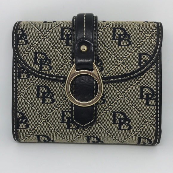 Dooney & Bourke Handbags - NWOT Dooney & Bourke Wallet